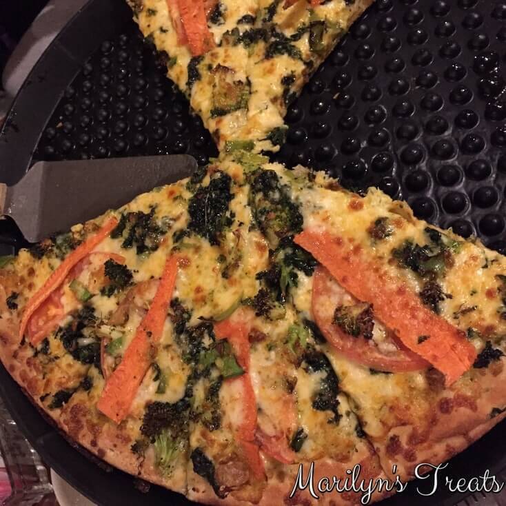crescent-veggie-pizza